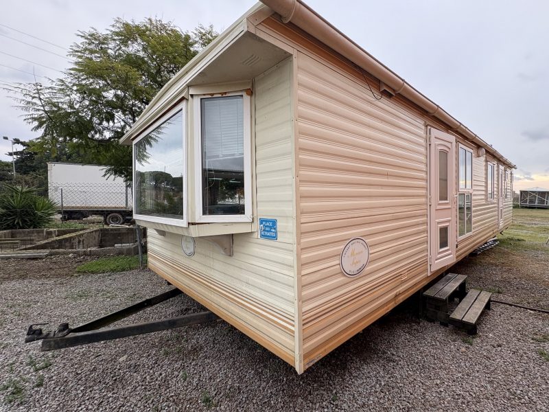 Gran Mobil Home Inglés residencial 12x4m